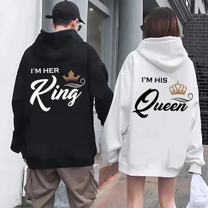 Queen Street Fashion - เสื้อฮู้ดแขนยาวคู่รัก 2026 สไตล์สตรีทแฟชั่น ชุดคู่รัก ของขวัญวันวาเลนไทน์ สไตล์คิงแอนด์ควีนสุดเท่
